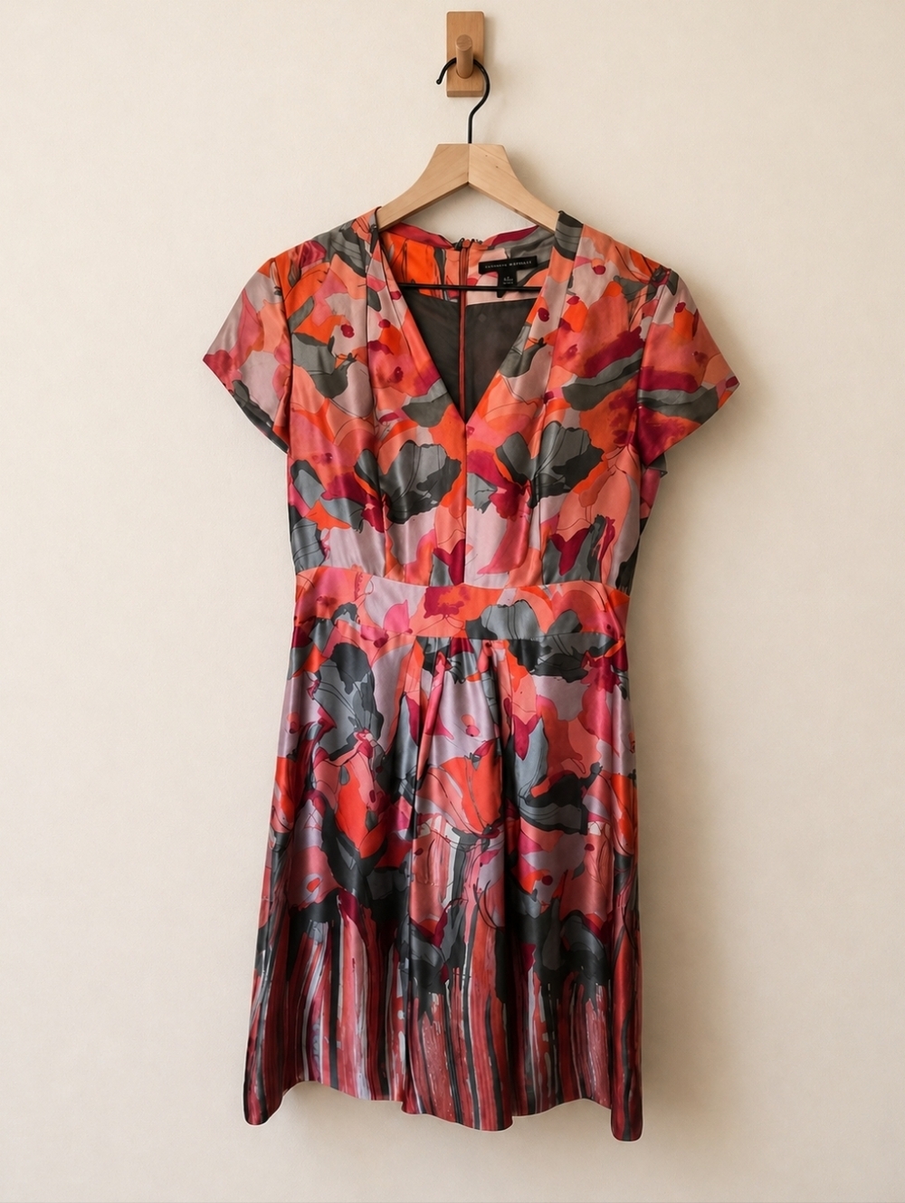 Banana‎ Republic Floral Fit & Flare Short Sleeve Silk Dress Size 4- Pink/Orange